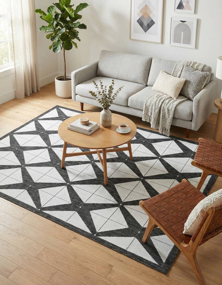 Detail image of 6' x 9' Easy-Clean Modern Indoor / Outdoor Rug