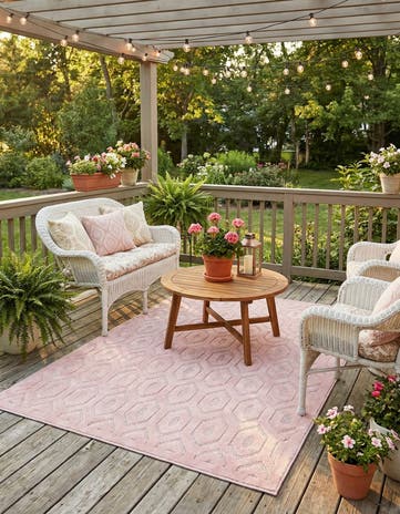 Pink Easy-Clean Trellis Textured Indoor / Outdoor Rug