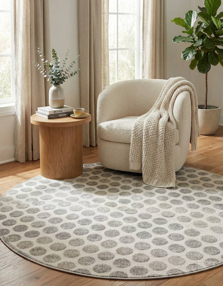 Detail image of 7' 10 x 7' 10 Easy-Clean Sabrina Soto Indoor / Outdoor Round Rug
