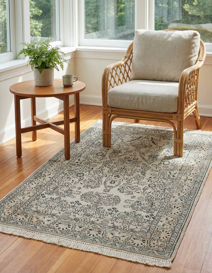 Detail image of 3' 2 x 5' 1 Hand Knotted Kashmir Oriental Wool Rug