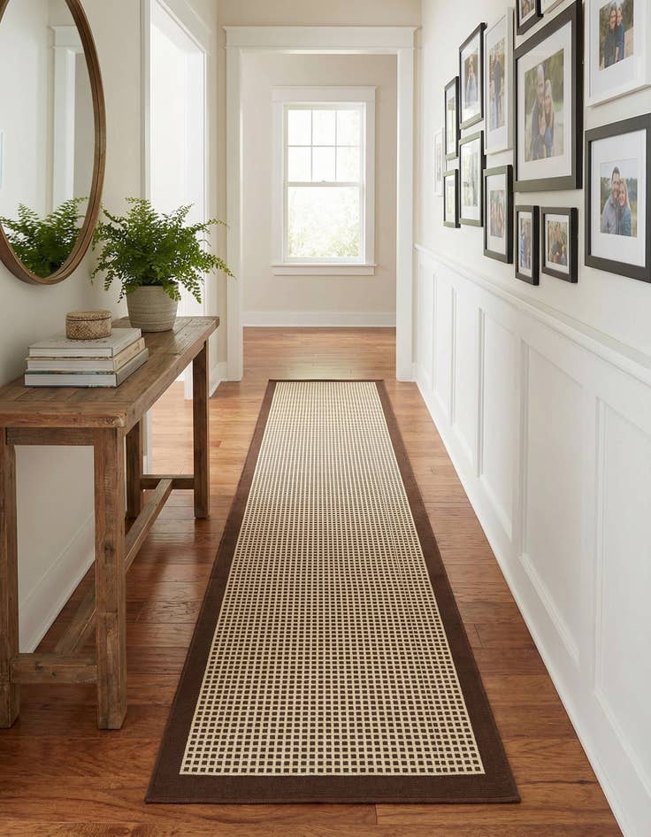 Detail image of 2' 7 x 10'  Washable Border Indoor / Outdoor Runner Rug