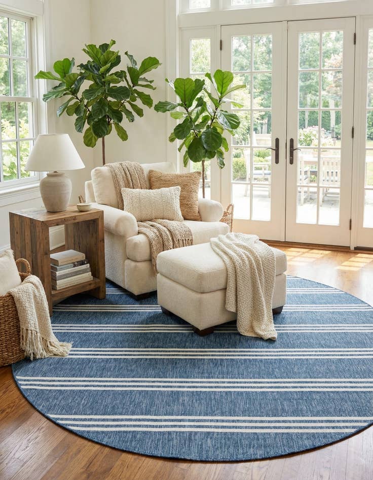 Detail image of 10' 8 x 10' 8 Easy-Clean Jill Zarin Anguilla Indoor / Outdoor Round Rug