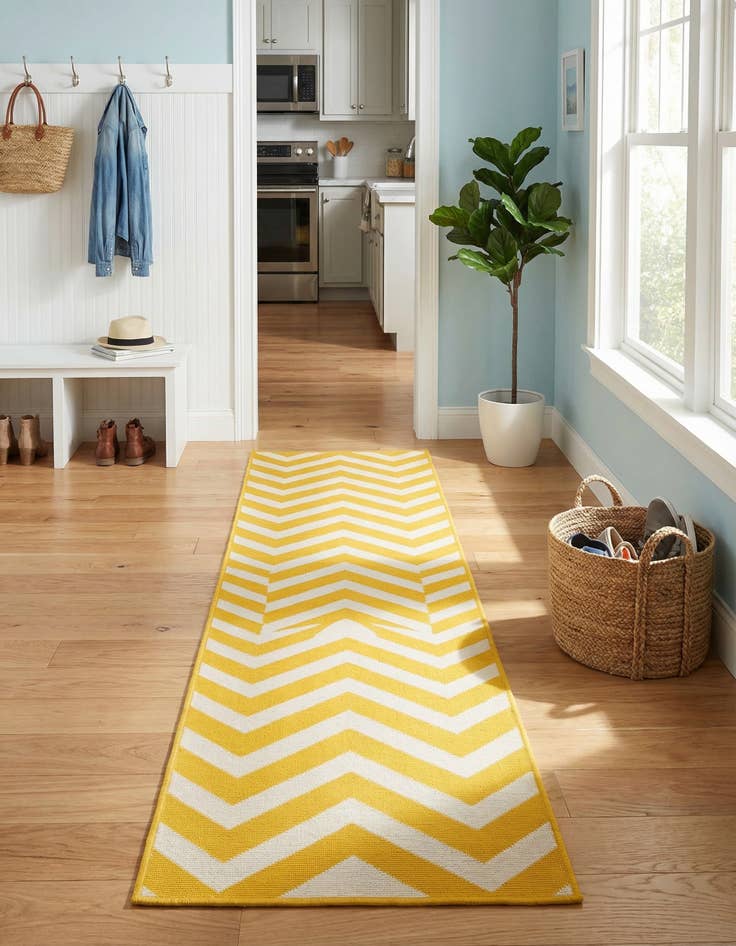 Detail image of 2' x 8'  Washable Coastal Indoor / Outdoor Runner Rug