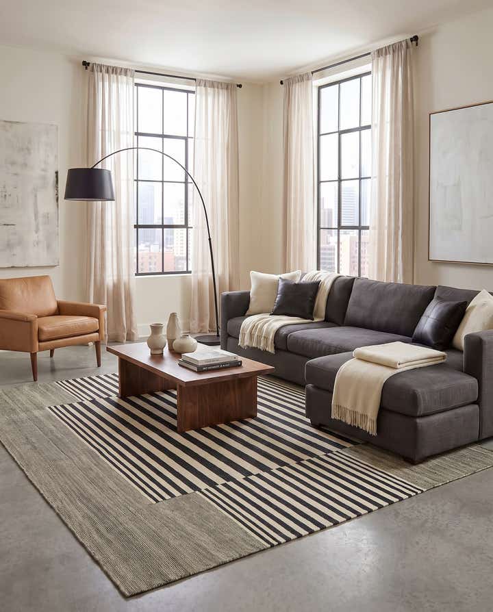 6' x 7' 7 Hand Woven Kilim Modern Wool Square Rug