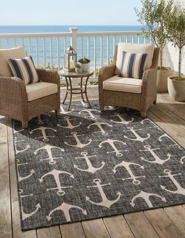5' 3 x 8' Easy-Clean Coastal Indoor / Outdoor Rug