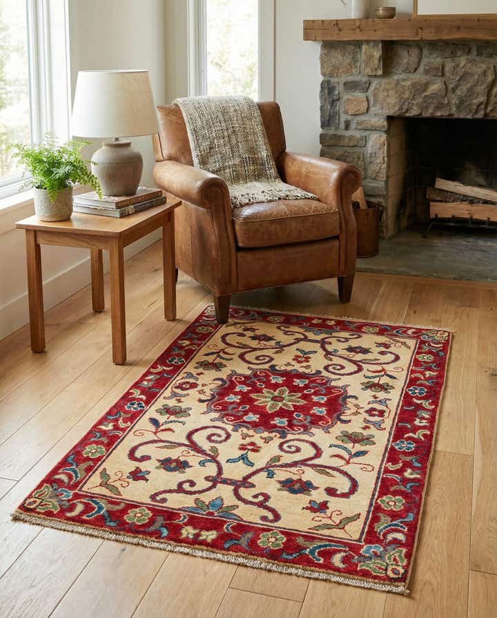 2' 8 x 4' Hand Knotted Kazak Rug
