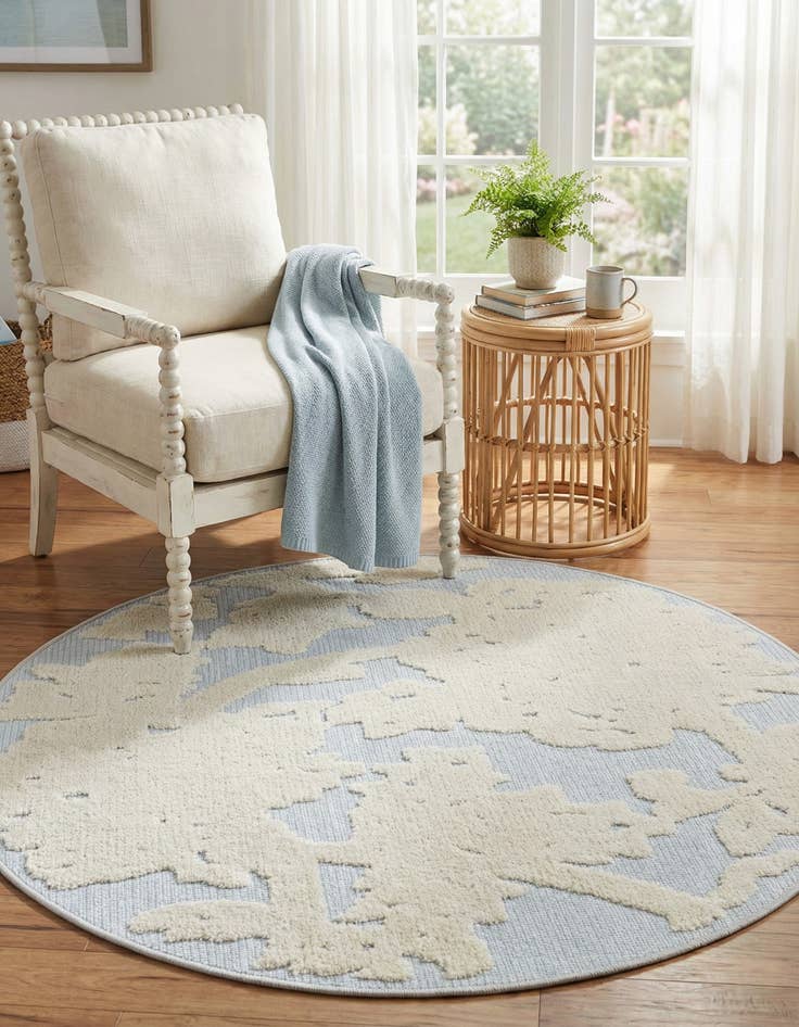 Detail image of 3' 3 x 3' 3  Washable Aruba Indoor / Outdoor Round Rug