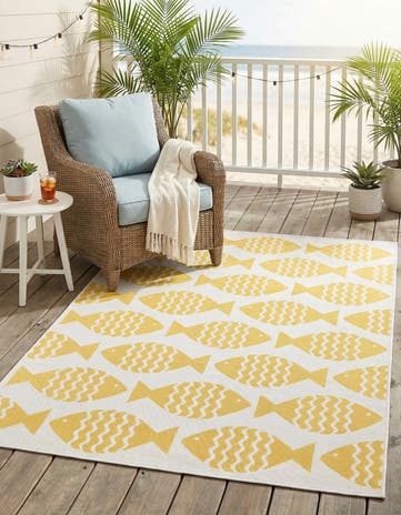 5' 3 x 8' Easy-Clean Coastal Indoor / Outdoor Rug