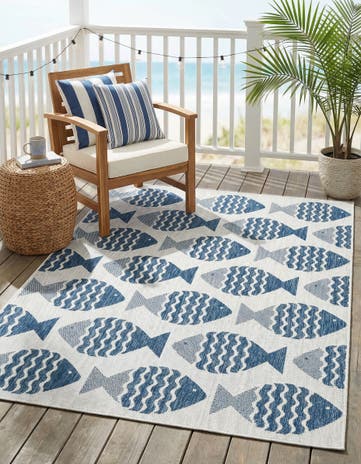 5' 3 x 7' Easy-Clean Coastal Indoor / Outdoor Rug