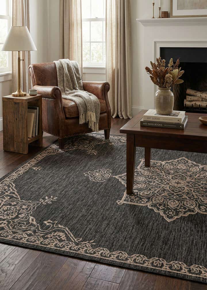 7' 10 x 11' Easy-Clean Traditional Indoor / Outdoor Rug