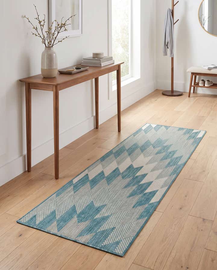 2' x 5' 3 Easy-Clean Modern Indoor / Outdoor Runner Rug