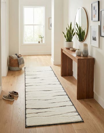 2' x 6' Prismatic Runner Rug