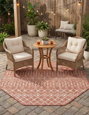 5' 3 x 5' 3 Easy-Clean Lattice Indoor / Outdoor Octagon Rug