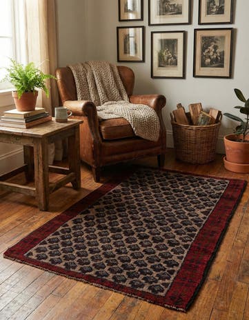 2' 9 x 4' 7 Hand Knotted Balouch Persian Wool Rug