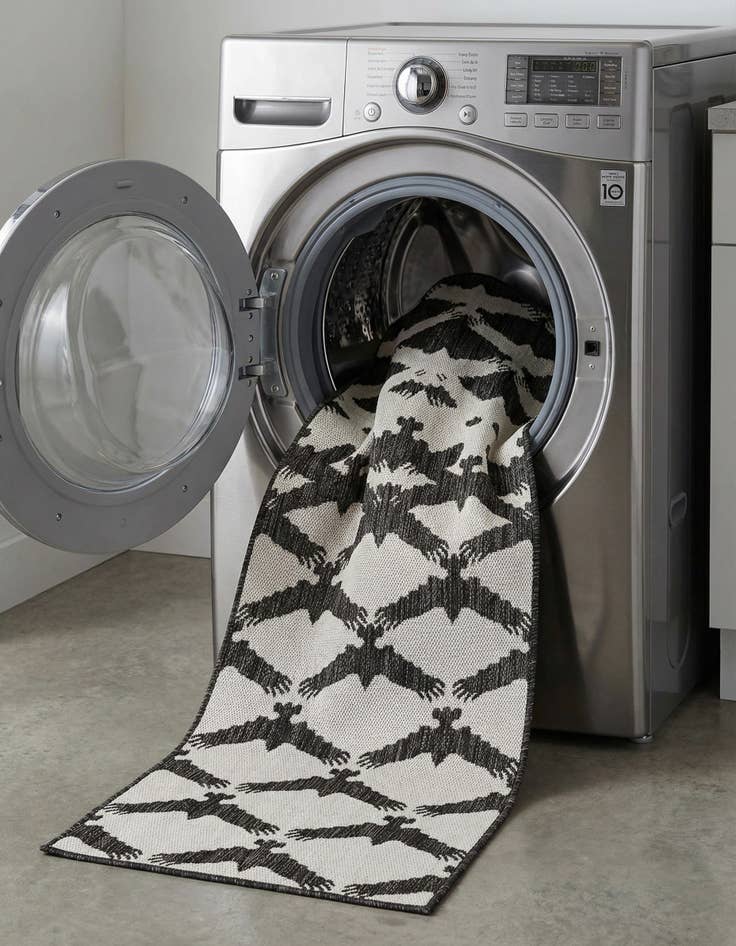 Detail image of 2' x 8'  Washable Modern Indoor / Outdoor Runner Rug