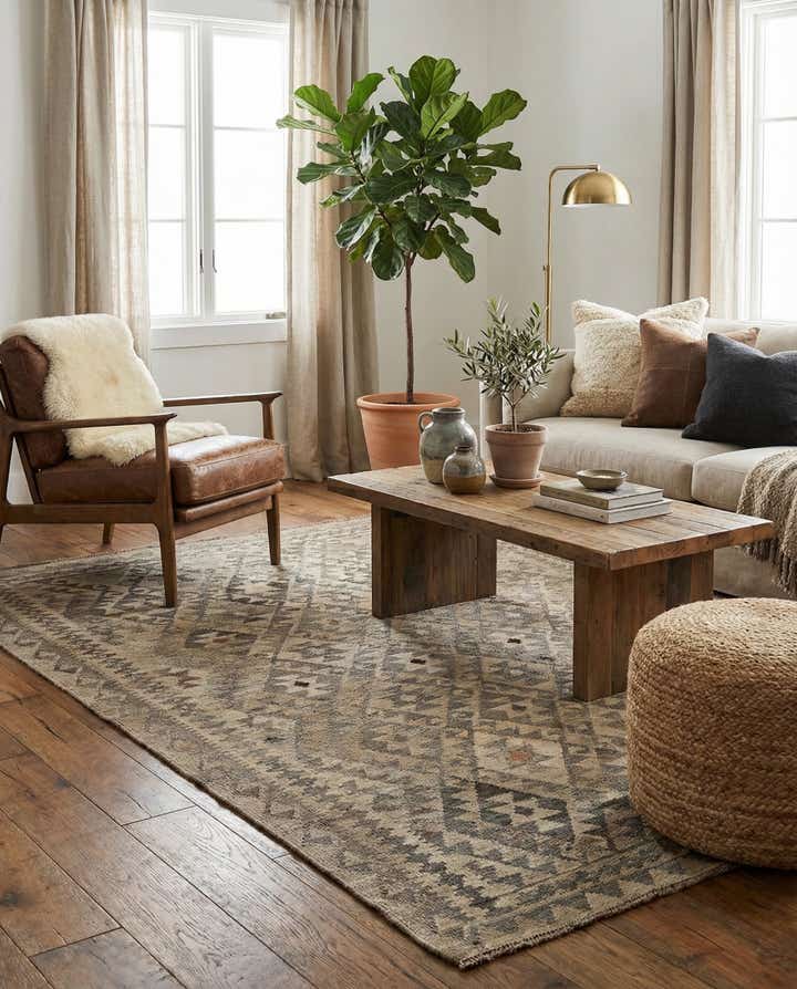 5' 4 x 6' 10 Hand Woven Kilim Maymana Wool Rug