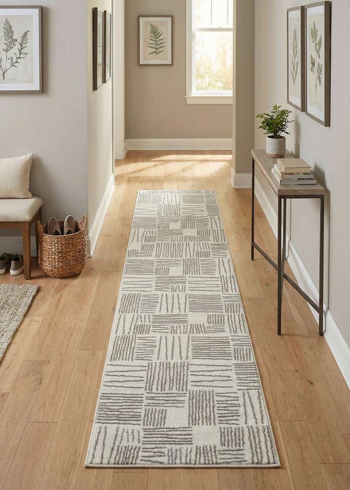 2' 7 x 12' Hanahan Runner Rug
