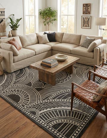 13' x 13' Easy-Clean Traditional Indoor / Outdoor Square Rug