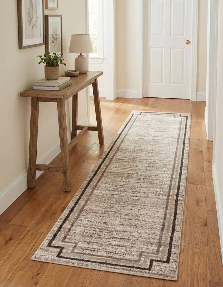 Detail image of 2' 7 x 10' Oasis Runner Rug