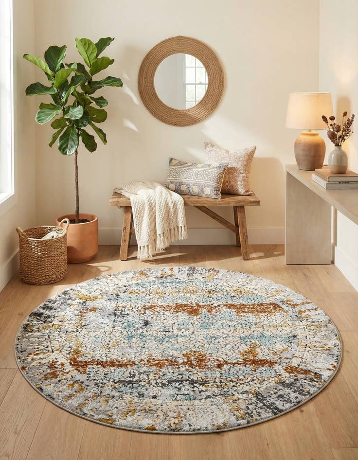 Detail image of 3' 7 x 3' 7 Budapest Round Rug