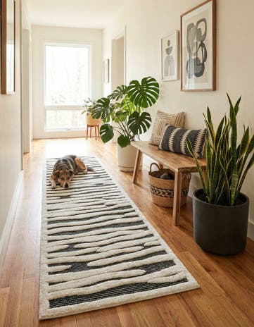 2' 7 x 12' Prismatic Runner Rug