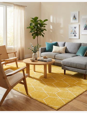 Yellow Lattice Frieze Rug