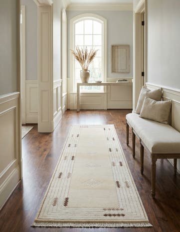 2' 7 x 9' 9 Darya Runner Rug