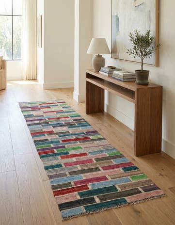 2' 6 x 9' 7 Hand Woven Kilim Modern Wool Runner Rug