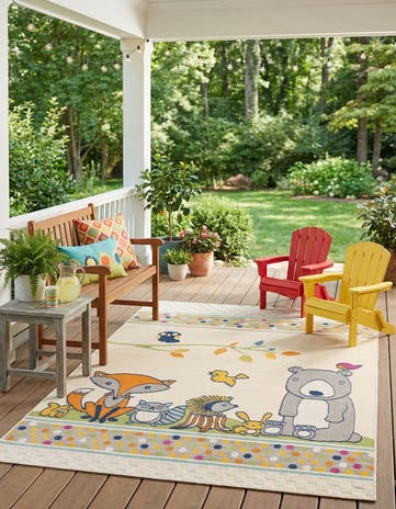 5' 3 x 7' 7 Easy-Clean Indoor / Outdoor Rug