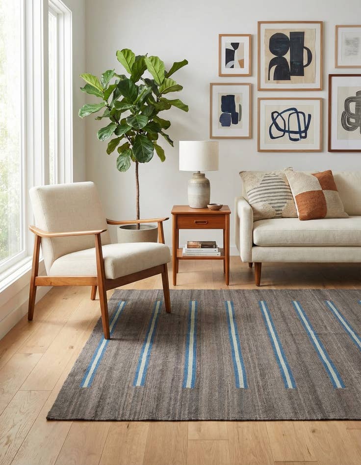 Detail image of 4' 2 x 6'  Hand Woven Kilim Modern Wool Rug