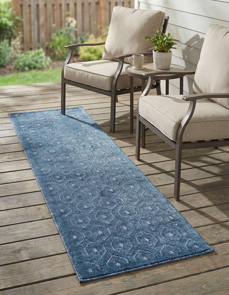 Detail image of 2' x 8' Easy-Clean Trellis Textured Indoor / Outdoor Runner Rug