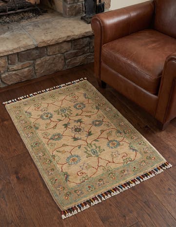 2' x 2' 10 Hand Knotted Ariana Ziegler Rug