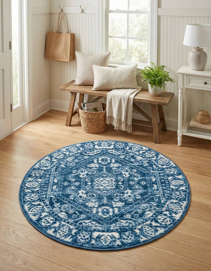 Detail image of 3' 3 x 3' 3 Boston Round Rug
