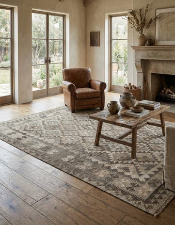 5' x 6' 9 Hand Woven Kilim Maymana Wool Rug