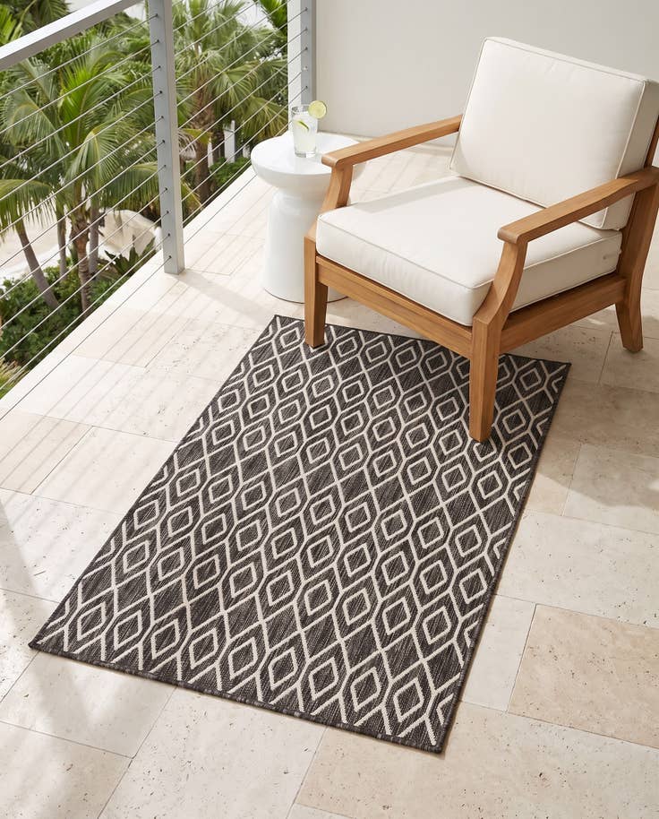 Detail image of 3' x 5' 3 Easy-Clean Jill Zarin Turks and Caicos Indoor / Outdoor Rug