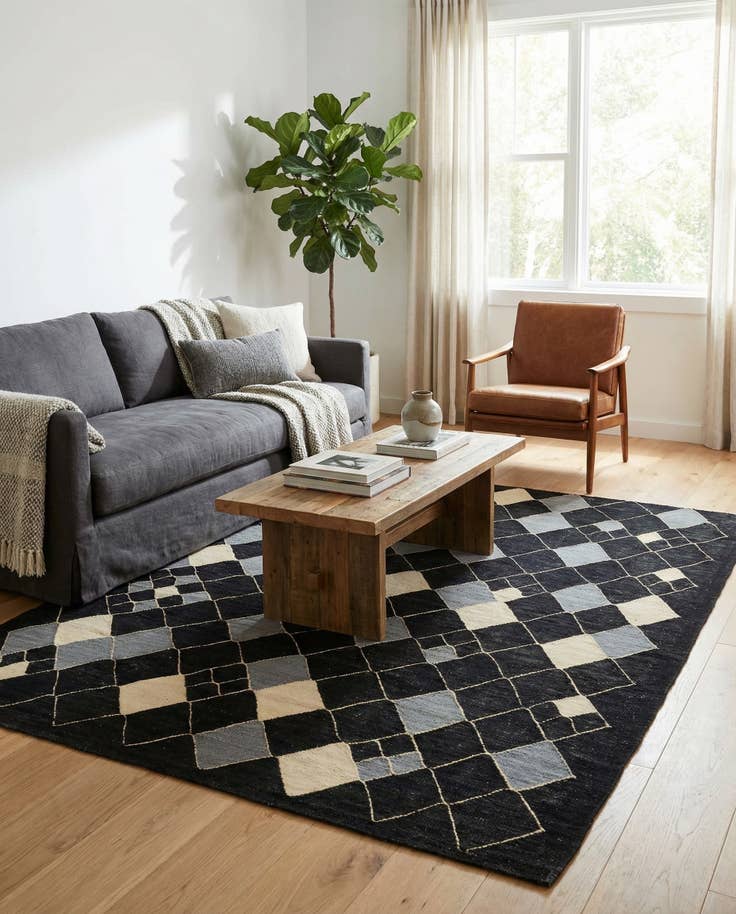 Detail image of 5' 4 x 6' 4 Hand Woven Kilim Modern Wool Rug