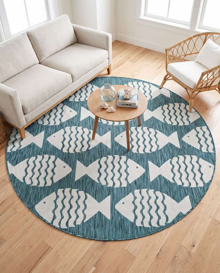 6' 1 x 6' 1 Easy-Clean Coastal Indoor / Outdoor Round Rug