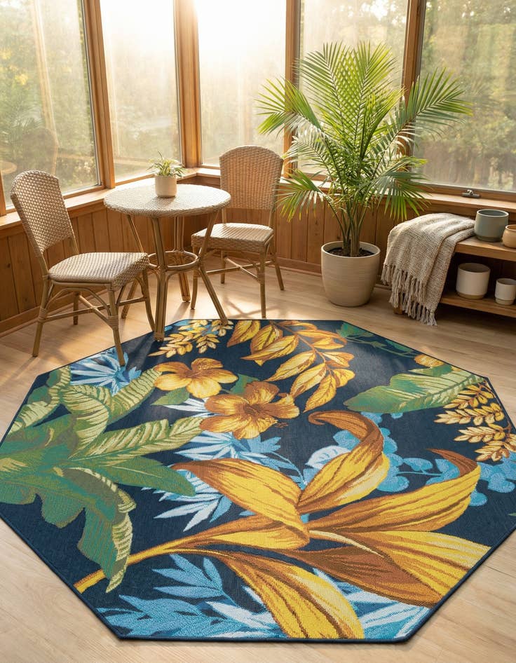 Detail image of  5' 3 x 5' 3  Washable Botanical Indoor / Outdoor Octagon Rug