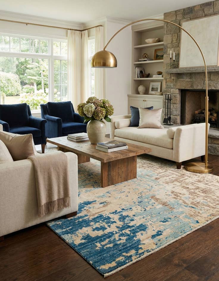 Detail image of  6' 2 x 9' 4  Hand Knotted Darya Rug