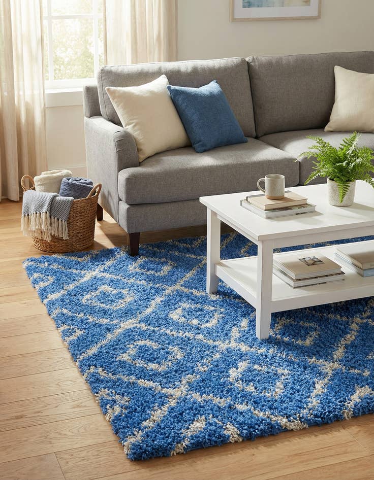 Detail image of 4' 1 x 4' 1 Trellis Shag Square Rug