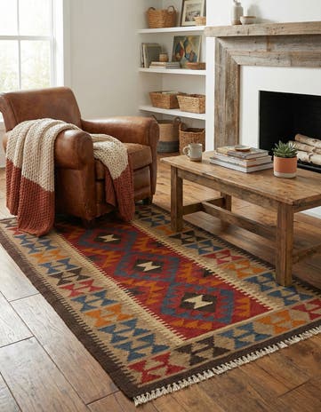 3' 4 x 6' 5 Hand Woven Kilim Maymana Wool Rug