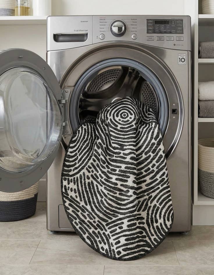 Detail image of  3' x 3'  Washable Modern Indoor / Outdoor Round Rug