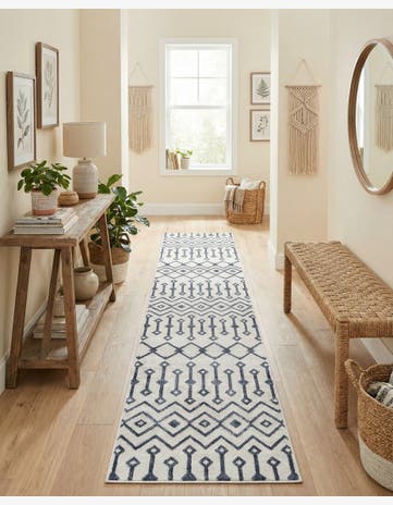 2' 7 x 14' Bohemian Trellis Runner Rug