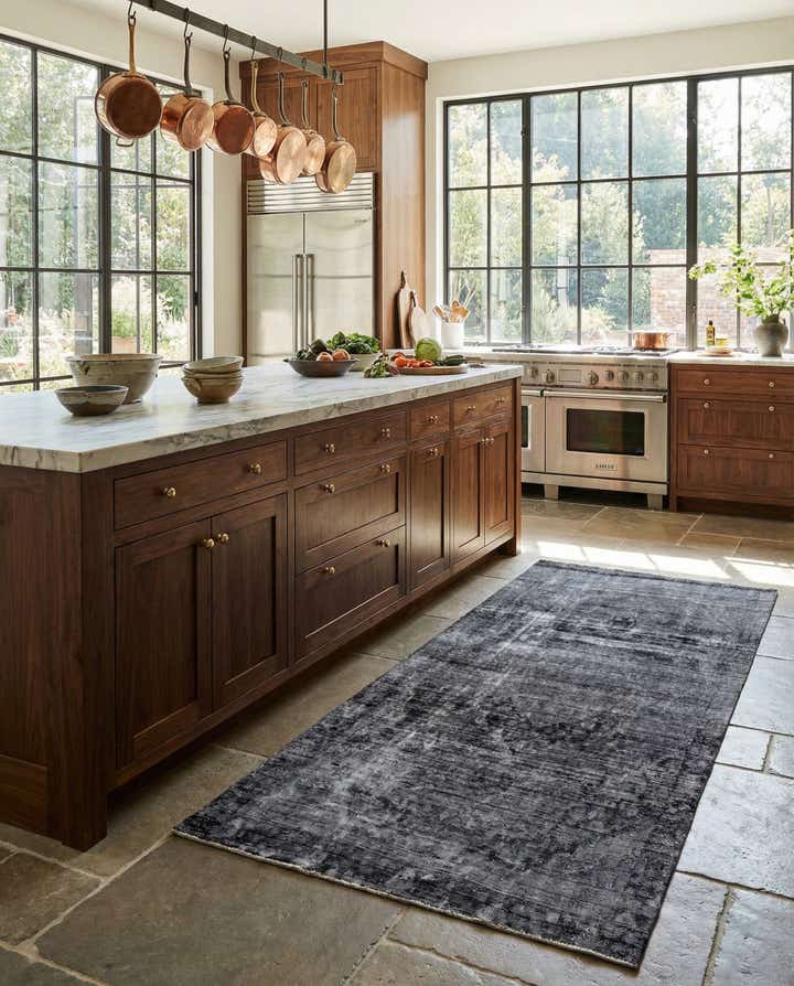 6' x 8' 4 Vintage Rug