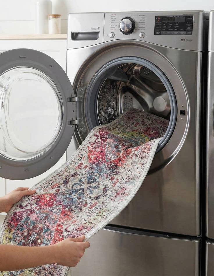 Detail image of 2' x 6'  Washable Yara Runner Rug