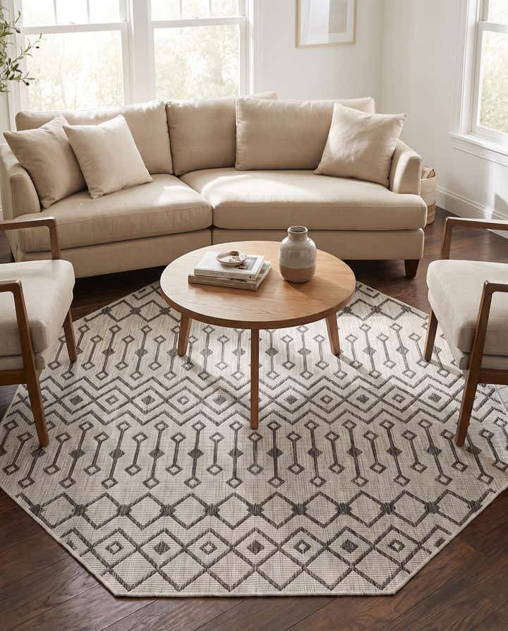 7' 10 x 7' 10 Easy-Clean Trellis Indoor / Outdoor Octagon Rug