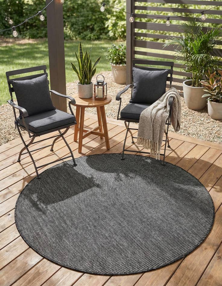 Detail image of  4' x 4'  Washable Solid Indoor / Outdoor Round Rug