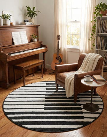 Black Oslo Round Rug