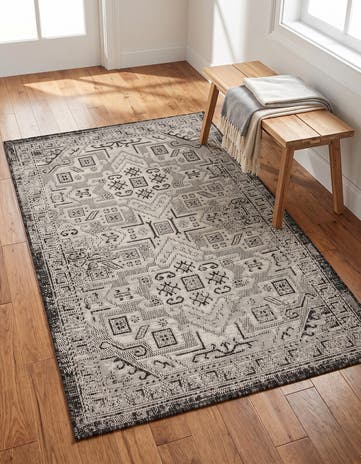 3' x 5' 3 Easy-Clean Aztec Indoor / Outdoor Rug