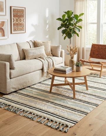 6' 1 x 9' Hand Woven Arizona Wool Rug